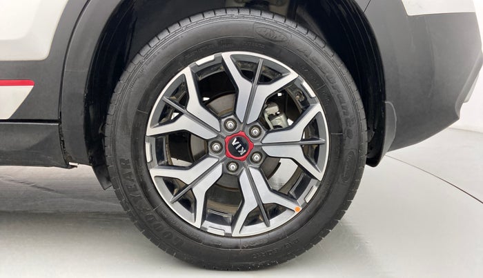 2019 KIA SELTOS 1.4 GTX+ TURBO GDI PETROL AT, Petrol, Automatic, 40,701 km, Left Rear Wheel