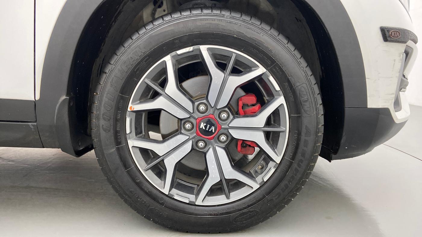 2019 KIA SELTOS 1.4 GTX+ TURBO GDI PETROL AT, Petrol, Automatic, 40,701 km, Right Front Wheel