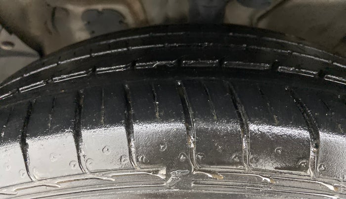 2019 KIA SELTOS 1.4 GTX+ TURBO GDI PETROL AT, Petrol, Automatic, 40,701 km, Left Front Tyre Tread