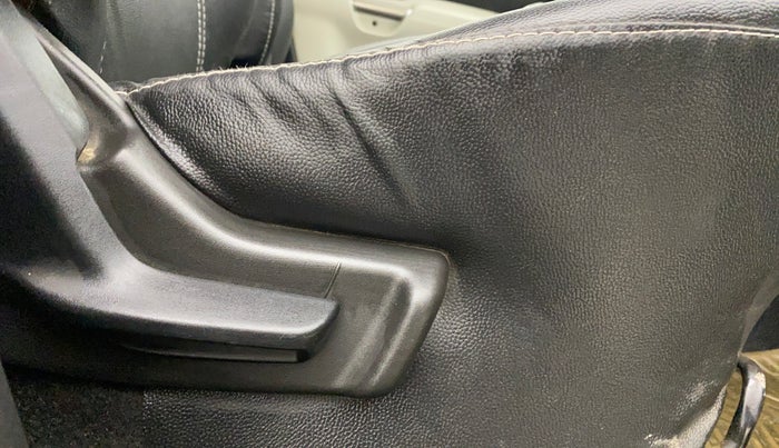 2018 Maruti IGNIS DELTA 1.2 AMT, Petrol, Automatic, 39,608 km, Driver Side Adjustment Panel