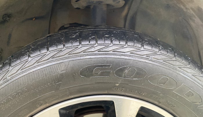 2020 Tata NEXON XZ PLUS PETROL, Petrol, Manual, 42,304 km, Right Front Tyre Tread