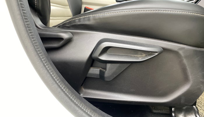 2020 Tata NEXON XZ PLUS PETROL, Petrol, Manual, 42,304 km, Driver Side Adjustment Panel