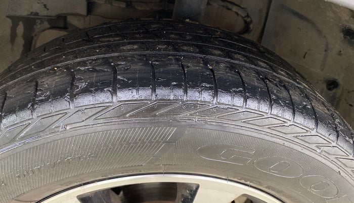 2020 Tata NEXON XZ PLUS PETROL, Petrol, Manual, 42,304 km, Left Front Tyre Tread