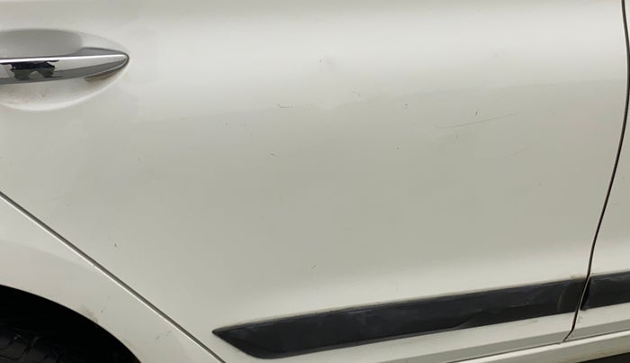 2015 Hyundai Elite i20 ASTA 1.2, Petrol, Manual, 22,836 km, Right rear door - Minor scratches