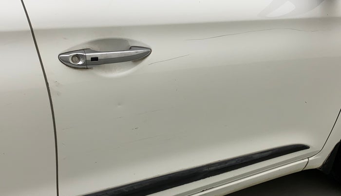 2015 Hyundai Elite i20 ASTA 1.2, Petrol, Manual, 22,836 km, Driver-side door - Minor scratches