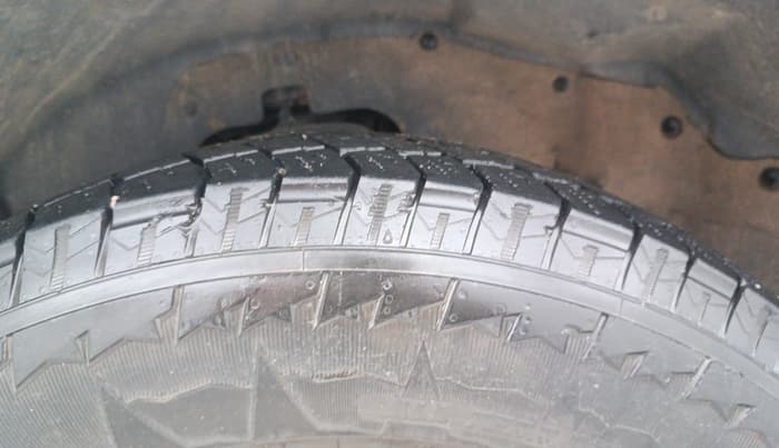2022 Mahindra Thar LX HT PETROL 4WD MT, Petrol, Manual, 44,522 km, Left Front Tyre Tread
