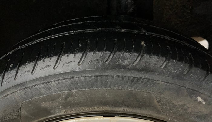 2021 Maruti Baleno DELTA PETROL 1.2, Petrol, Manual, 60,654 km, Left Rear Tyre Tread