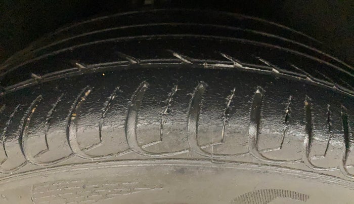 2020 Ford Ecosport TITANIUM + 1.5L PETROL AT, Petrol, Automatic, 66,064 km, Right Rear Tyre Tread