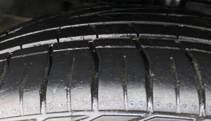 2018 Tata NEXON XZA+ 1.5, Diesel, Automatic, 64,609 km, Left Front Tyre Tread