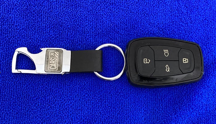 2018 Tata NEXON XZA+ 1.5, Diesel, Automatic, 64,609 km, Key Close Up