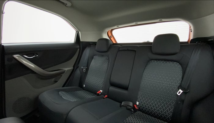 2018 Tata NEXON XZA+ 1.5, Diesel, Automatic, 64,609 km, Right Side Rear Door Cabin