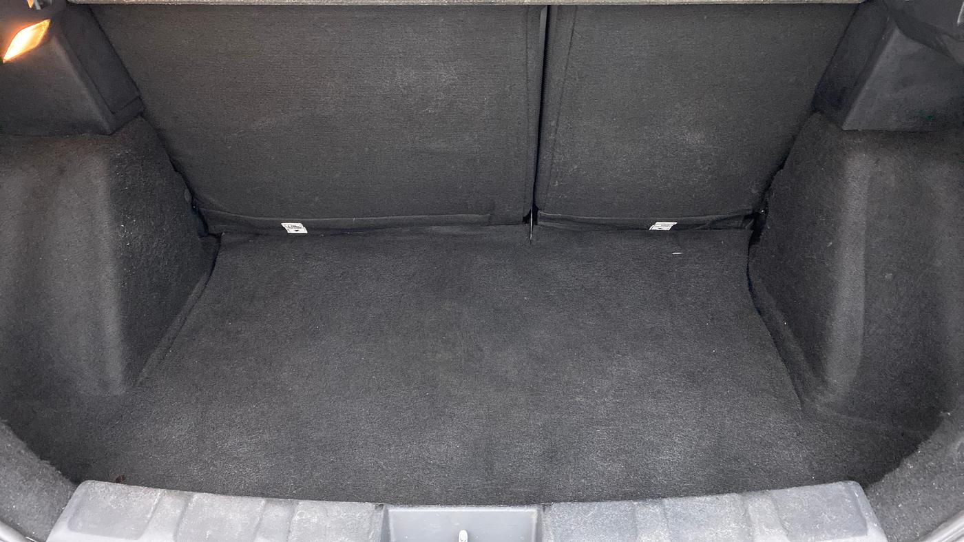 2018 Tata NEXON XZA+ 1.5, Diesel, Automatic, 64,609 km, Boot Inside