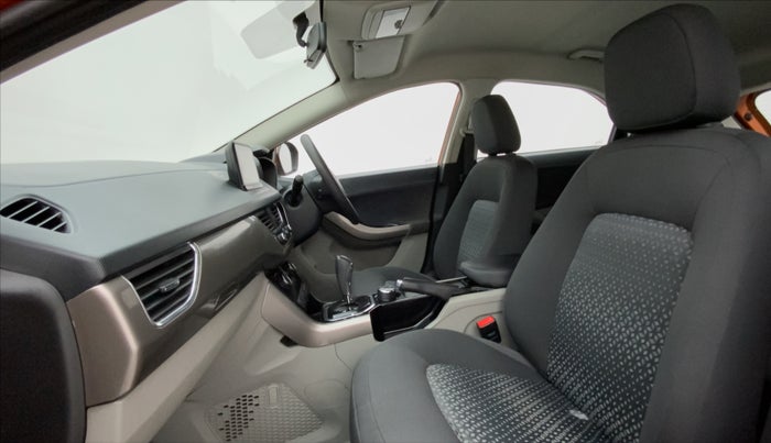 2018 Tata NEXON XZA+ 1.5, Diesel, Automatic, 64,609 km, Right Side Front Door Cabin