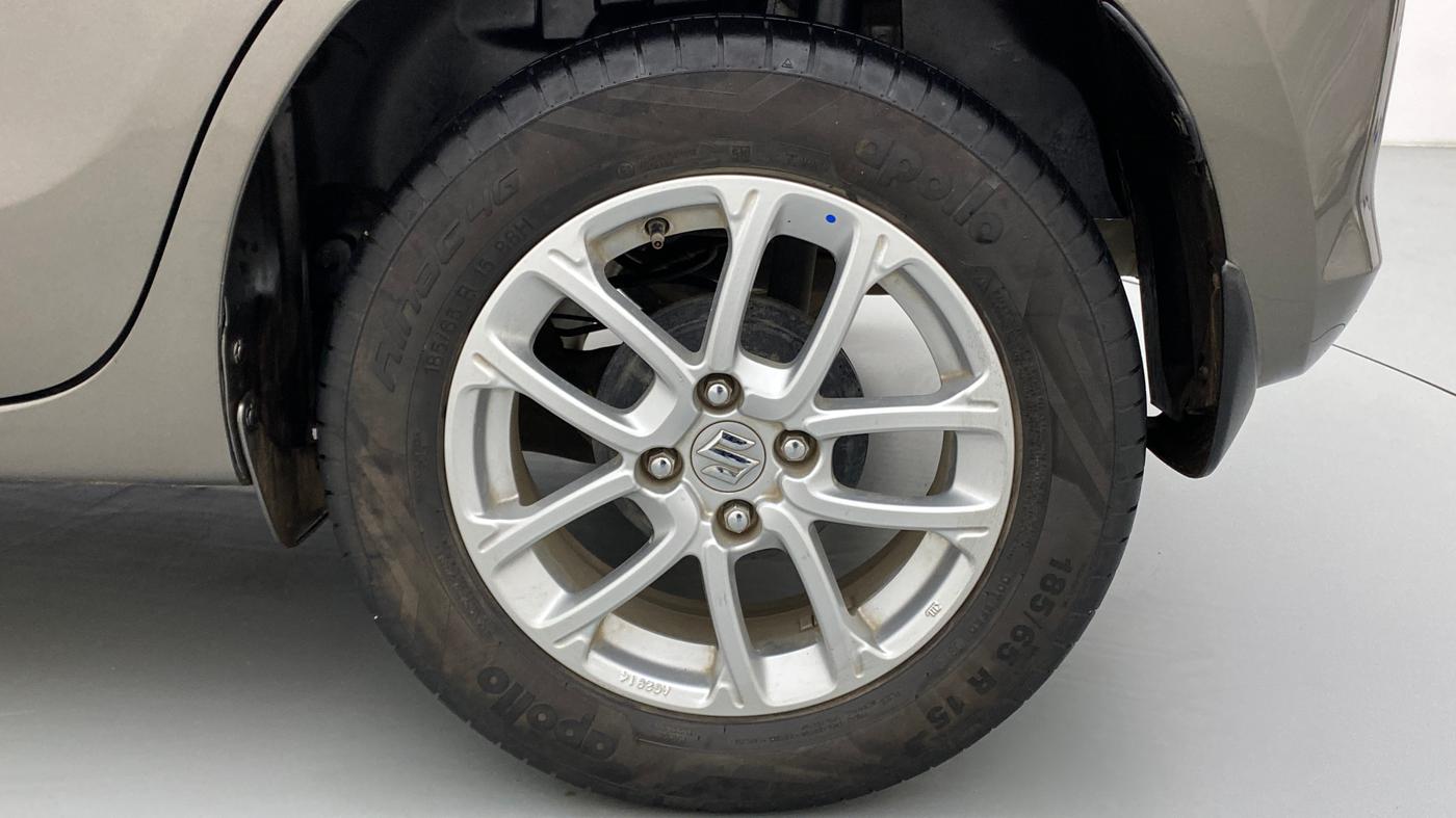 2018 Maruti Swift ZXI AMT, Petrol, Automatic, 31,404 km, Left Rear Wheel