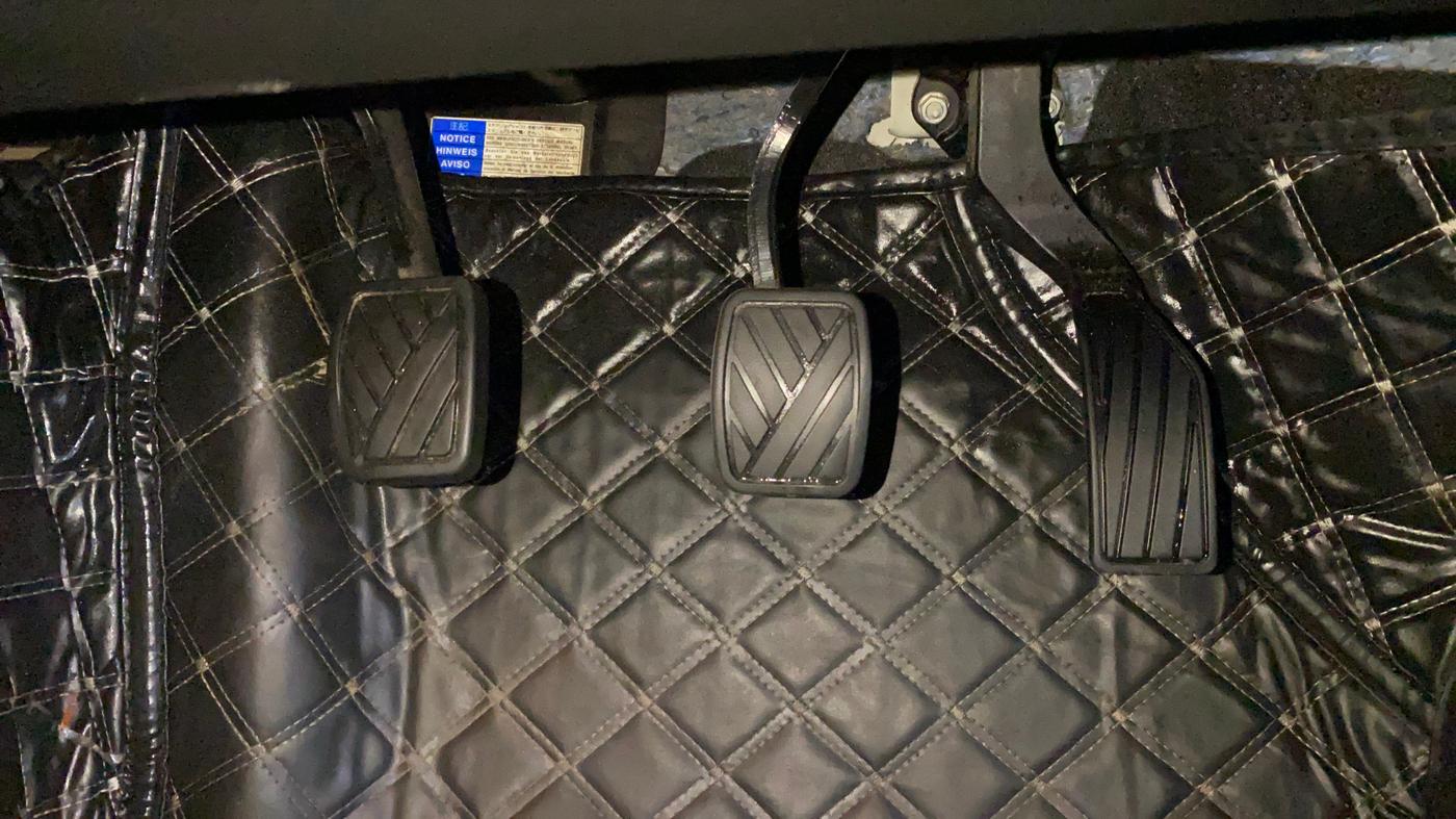 2021 Maruti Vitara Brezza ZXI, Petrol, Manual, 22,275 km, Pedals
