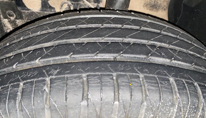 2021 Maruti Vitara Brezza ZXI, Petrol, Manual, 22,275 km, Left Front Tyre Tread