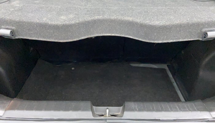 2016 Maruti Baleno ZETA 1.2 K12 CVT, Petrol, Automatic, 54,200 km, Boot Inside