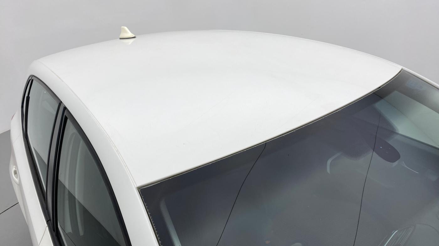 2018 Volkswagen Polo HIGH LINE PLUS 1.0, Petrol, Manual, 50,800 km, Roof