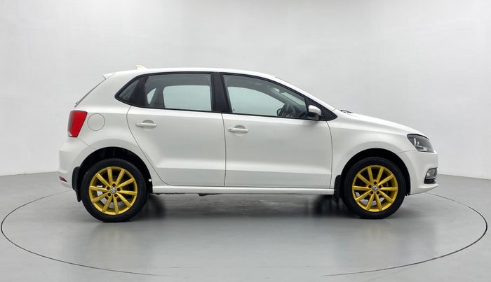 2018 Volkswagen Polo HIGH LINE PLUS 1.0, Petrol, Manual, 50,800 km, Right Side
