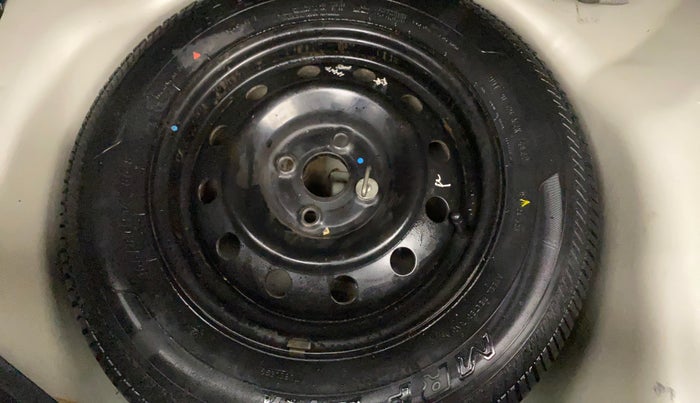 2015 Maruti Swift VXI, Petrol, Manual, 59,578 km, Spare Tyre