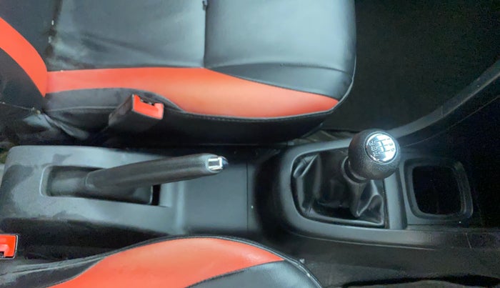 2015 Maruti Swift VXI, Petrol, Manual, 59,578 km, Gear Lever
