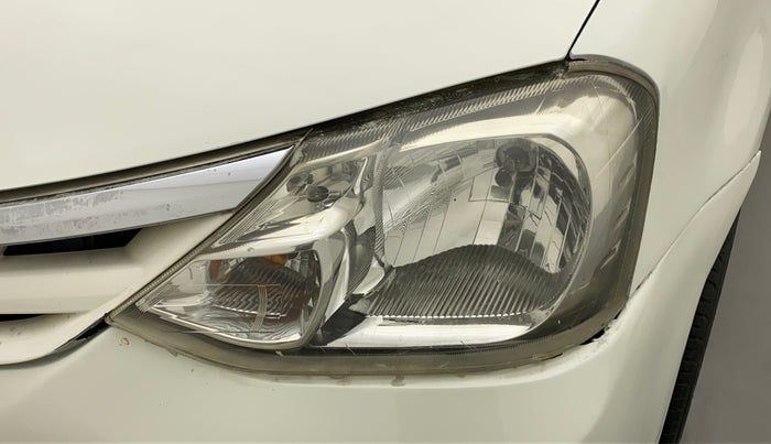 2012 Toyota Etios G, Petrol, Manual, 59,491 km, Left headlight - Minor scratches