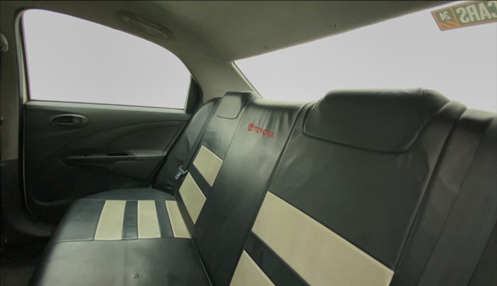 2012 Toyota Etios G, Petrol, Manual, 59,491 km, Right Side Rear Door Cabin
