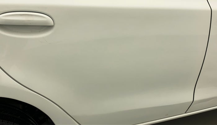2012 Toyota Etios G, Petrol, Manual, 59,491 km, Right rear door - Minor scratches
