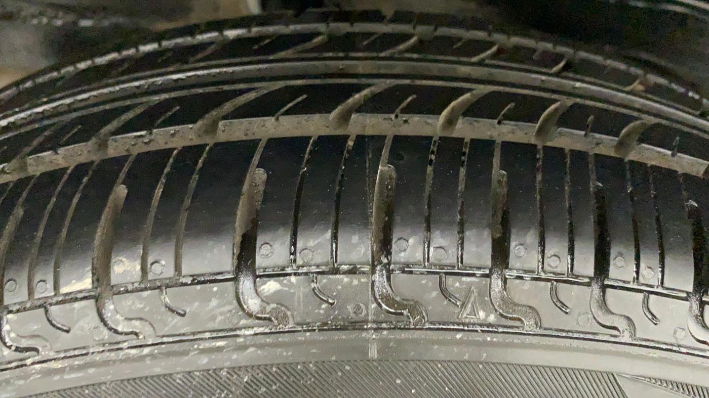 2012 Toyota Etios G, Petrol, Manual, 59,491 km, Right Rear Tyre Tread