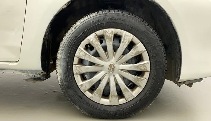 2012 Toyota Etios G, Petrol, Manual, 59,491 km, Right Front Wheel
