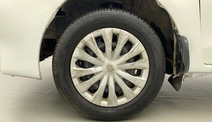 2012 Toyota Etios G, Petrol, Manual, 59,491 km, Left Front Wheel