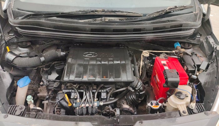 2016 Hyundai Grand i10 SPORTZ 1.2 KAPPA VTVT, CNG, Manual, 1,07,079 km, Engine View