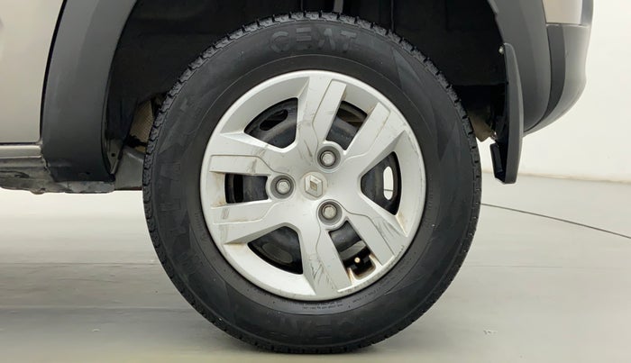 2017 Renault Kwid 1.0 RXT Opt, CNG, Manual, 37,815 km, Left Rear Wheel