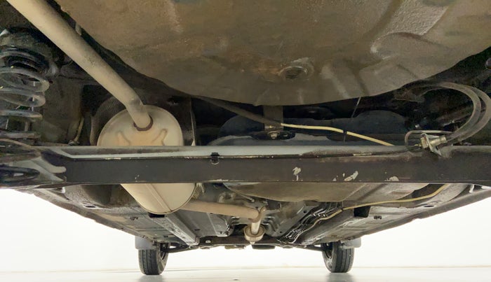 2017 Renault Kwid 1.0 RXT Opt, CNG, Manual, 37,815 km, Rear Underbody