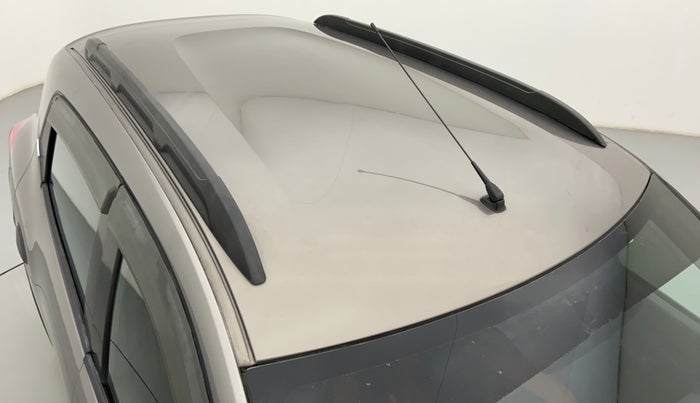 2017 Renault Kwid 1.0 RXT Opt, CNG, Manual, 37,815 km, Roof