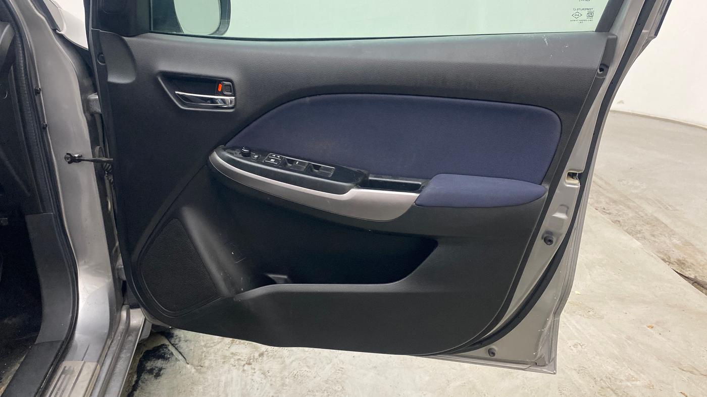 2021 Toyota Glanza V CVT, Petrol, Automatic, 49,332 km, Driver Side Door Panels Control