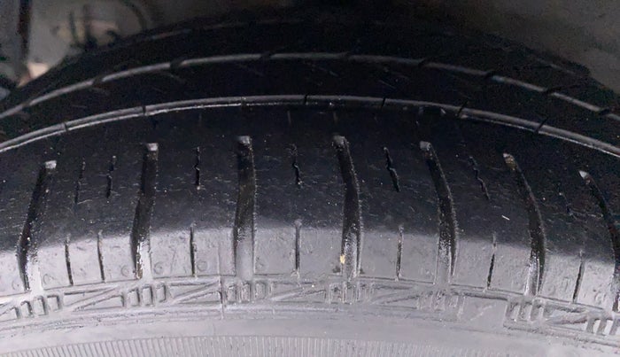 2017 Hyundai Xcent S AT 1.2, Petrol, Automatic, 37,353 km, Right Rear Tyre Tread