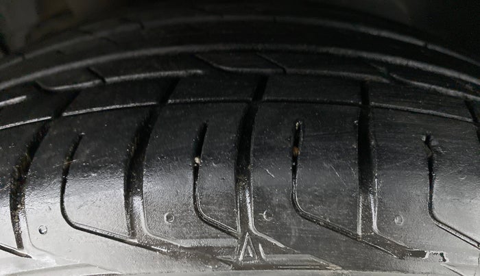 2018 Tata NEXON XZA+ 1.5, Diesel, Automatic, 12,835 km, Right Front Tyre Tread