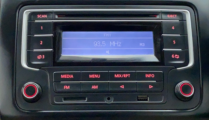 2014 Volkswagen Vento COMFORTLINE TSI AT, Petrol, Automatic, 40,575 km, Infotainment System