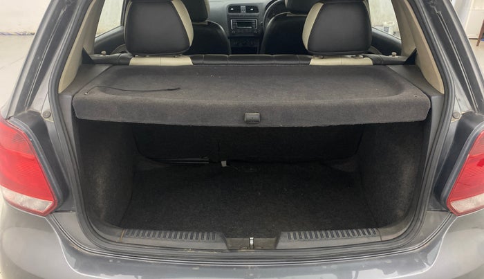 2013 Volkswagen Polo COMFORTLINE 1.2L, Diesel, Manual, 97,390 km, Boot Inside