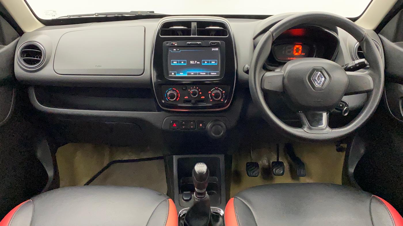 2017 Renault Kwid RXT 0.8 (O), Petrol, Manual, 71,945 km, Dashboard