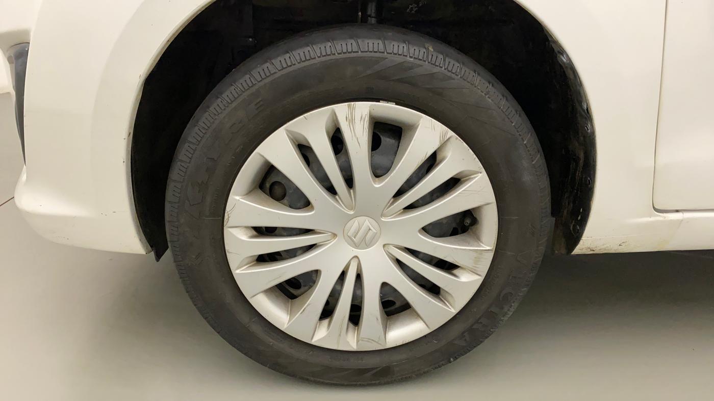 2013 Maruti Ertiga VDI, Diesel, Manual, 99,350 km, Left Front Wheel