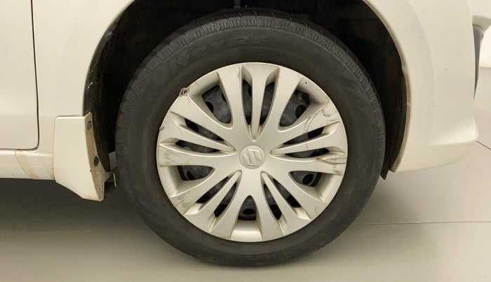 2013 Maruti Ertiga VDI, Diesel, Manual, 99,350 km, Right Front Wheel