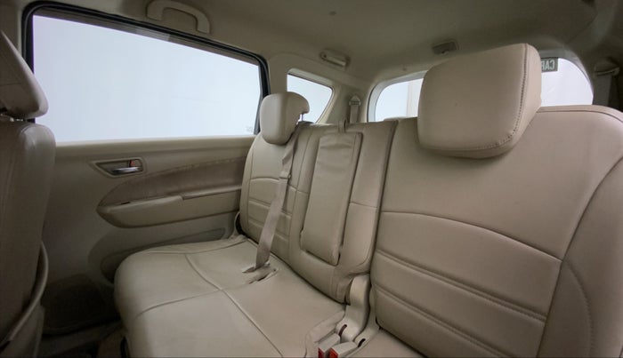 2013 Maruti Ertiga VDI, Diesel, Manual, 99,350 km, Right Side Rear Door Cabin
