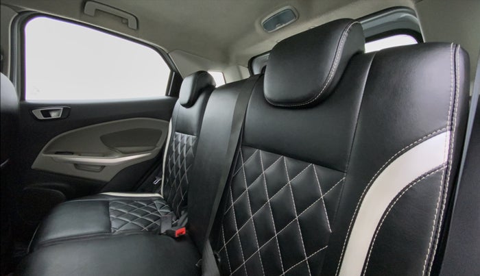 2014 Ford Ecosport 1.5TITANIUM TDCI, Diesel, Manual, 76,664 km, Right Side Rear Door Cabin