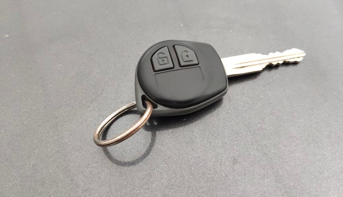 2016 Maruti Ertiga VXI AT, Petrol, Automatic, 62,842 km, Key Close Up