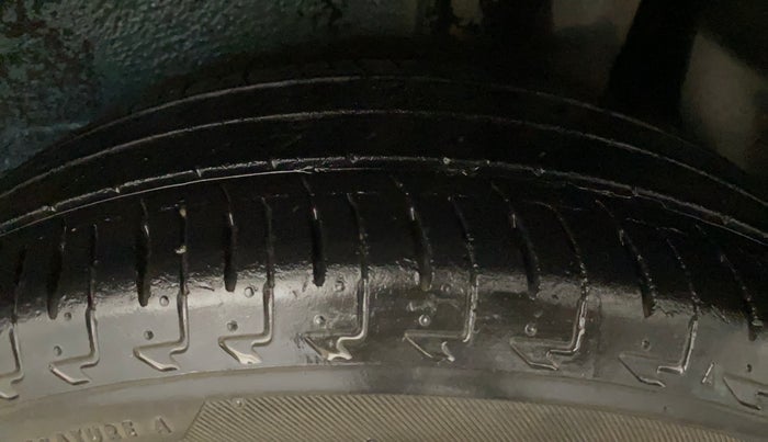 2017 Maruti IGNIS ZETA 1.2 AMT, Petrol, Automatic, 48,233 km, Left Rear Tyre Tread