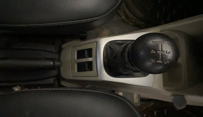 2015 Maruti Alto K10 VXI, Petrol, Manual, 35,243 km, Gear Lever