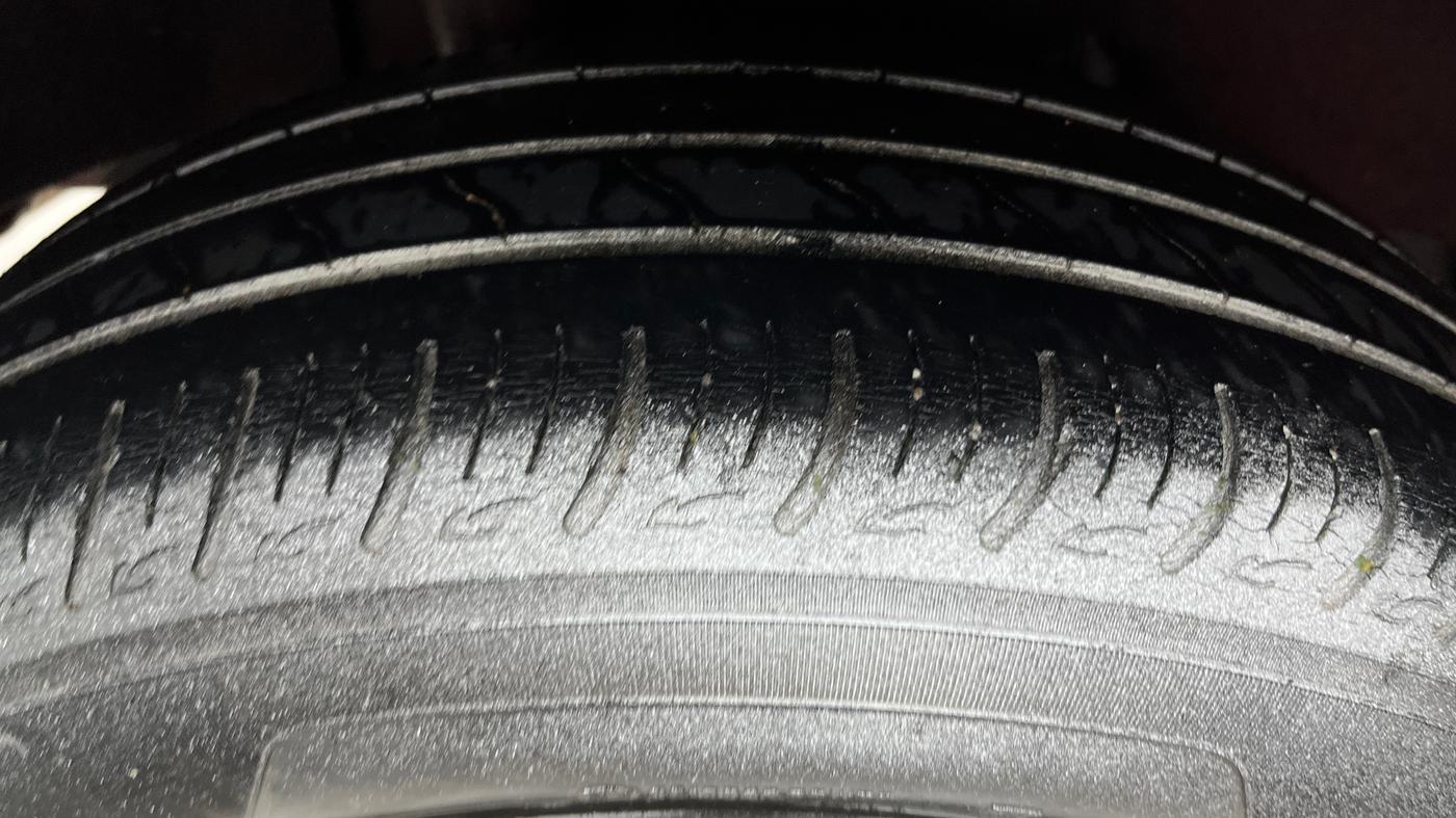 2019 Maruti Baleno DELTA PETROL 1.2, Petrol, Manual, 57,888 km, Right Rear Tyre Tread