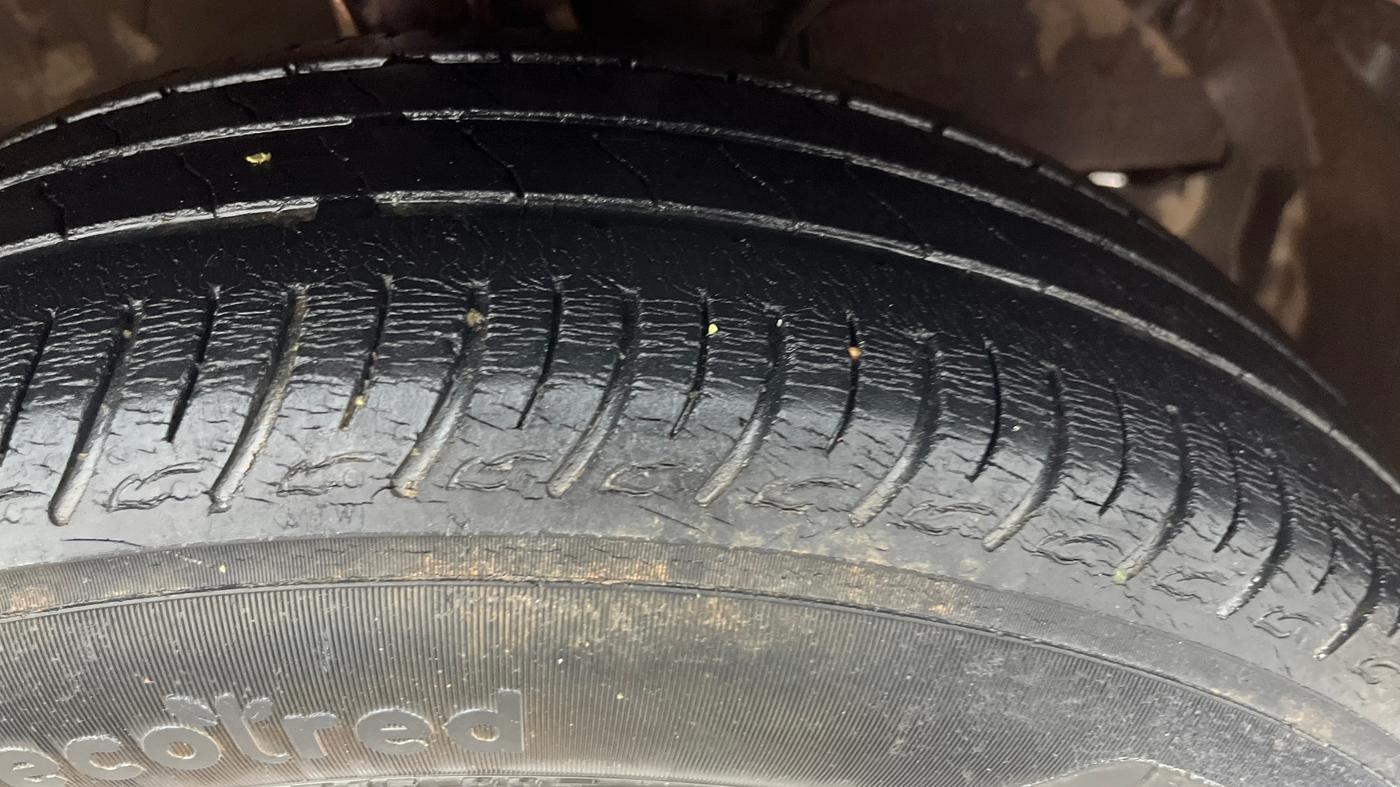 2019 Maruti Baleno DELTA PETROL 1.2, Petrol, Manual, 57,888 km, Right Front Tyre Tread